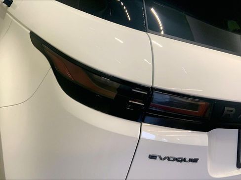 New 2026 Land Rover Range Rover Evoque Dynamic SE image 14