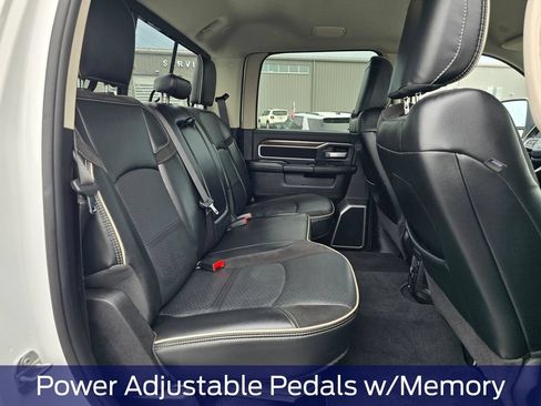 Used 2024 RAM 2500 Laramie AWD/4WD image 15