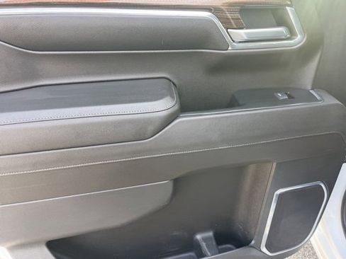 Used 2023 Chevrolet Silverado 1500 LT image 27