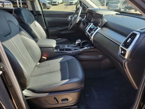 Used 2021 Kia Sorento SX image 28