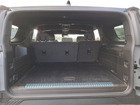 New 2025 GMC Hummer EV 2X w/ Extreme Off-Road Package image 12