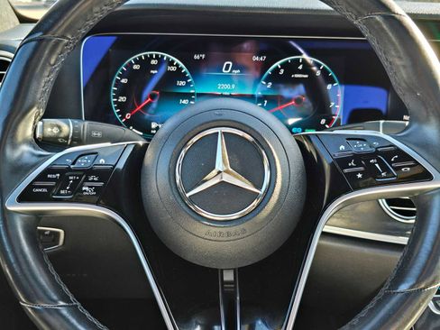 Used 2021 Mercedes-Benz E 450 4MATIC Sedan image 25