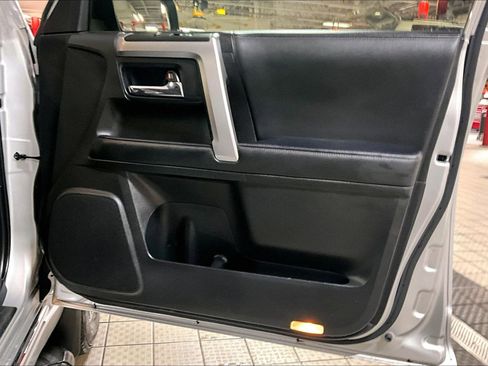 Used 2024 Toyota 4Runner Limited image 23