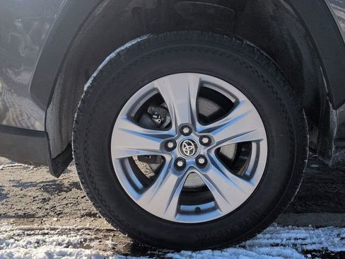 Certified 2022 Toyota RAV4 XLE w/ Convenience Package image 11