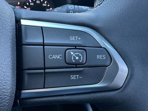 New 2026 Jeep Compass Latitude image 26