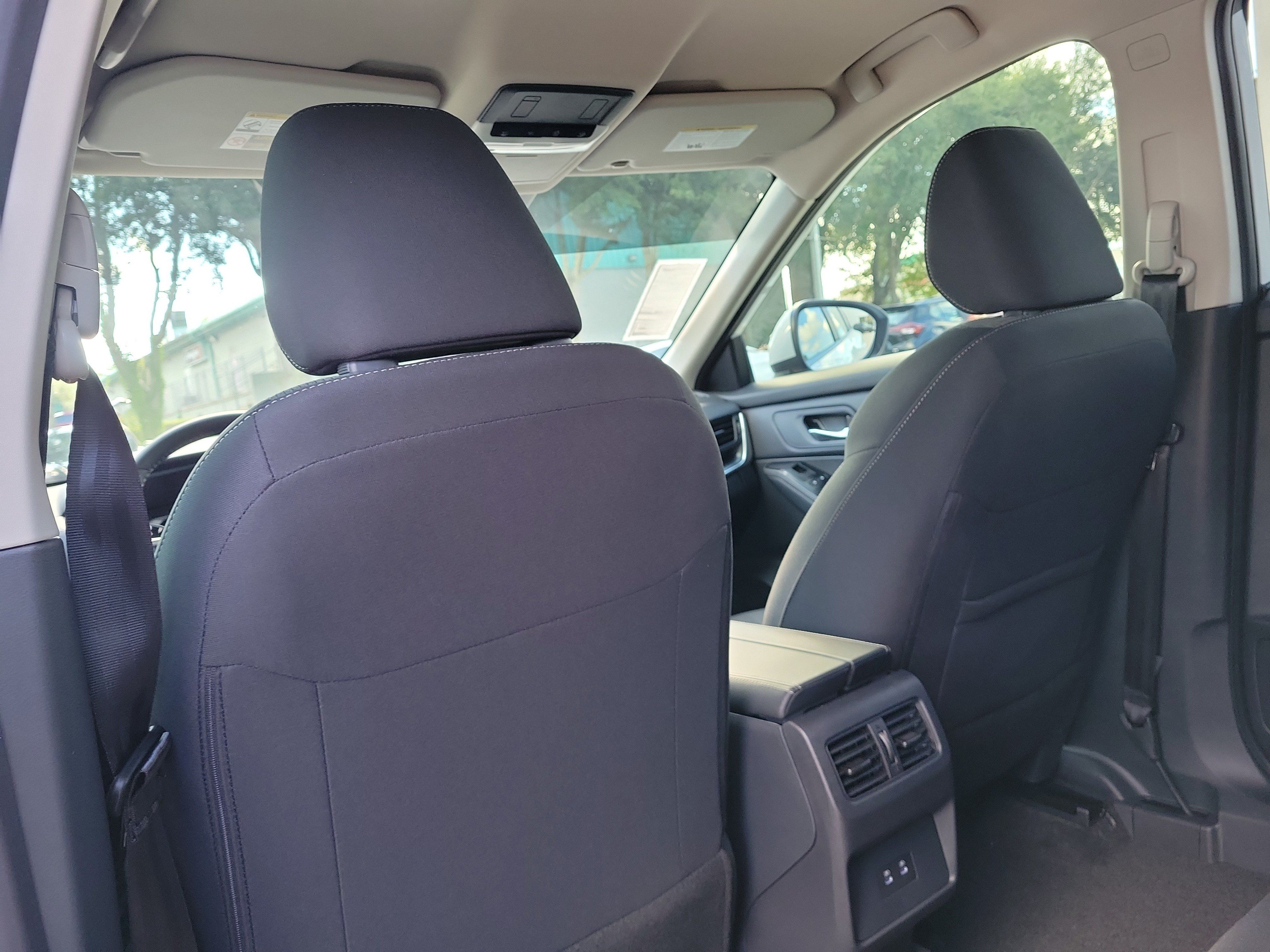 Certified 2026 Nissan Rogue SV w/ Cold Weather Package FWD image 19