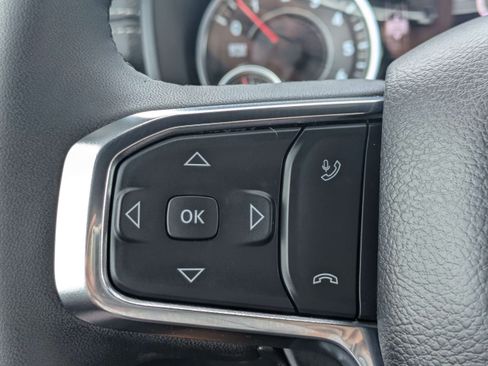 Used 2025 RAM 1500 Laramie AWD/4WD image 23