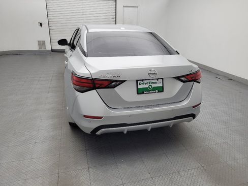 Used 2020 Nissan Sentra SV FWD image 6