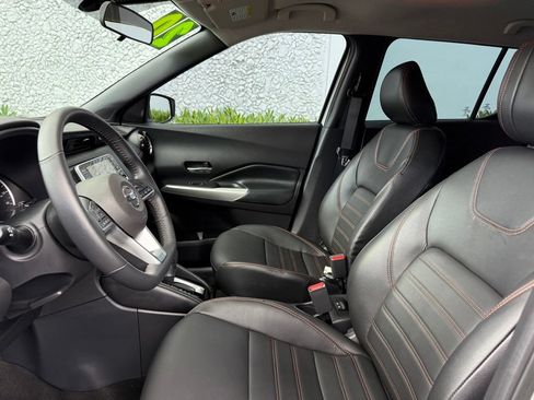 Certified 2020 Nissan Kicks SR w/ SR Premium Package FWD image 15