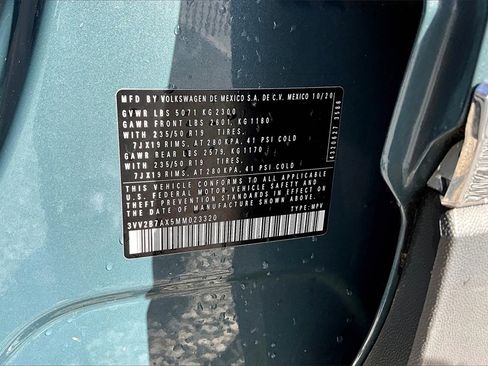 Used 2021 Volkswagen Tiguan SEL image 32