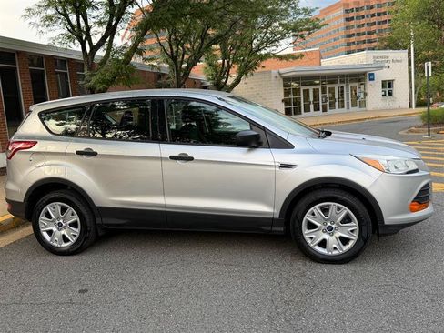 Used 2013 Ford Escape S FWD image 5