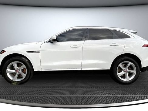 Used 2023 Jaguar F-PACE S AWD/4WD image 8