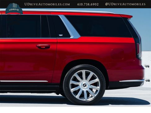 Used 2022 Cadillac Escalade ESV Premium Luxury Platinum AWD/4WD image 19