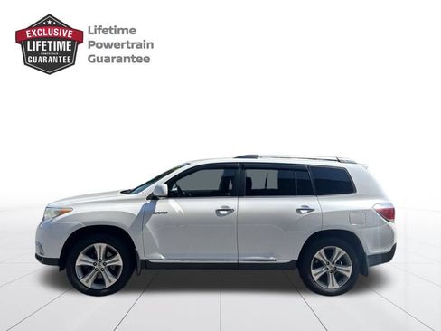 Used 2012 Toyota Highlander Limited w/ Tow Pkg AWD/4WD image 2