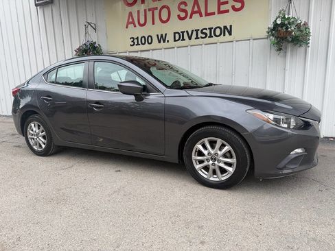 Used 2016 MAZDA MAZDA3 i Sport w/ Preferred Equipment Package FWD image 2