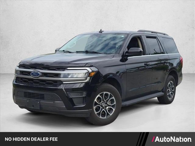Used 2024 Ford Expedition XLT RWD image 1