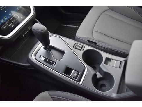 Certified 2025 Subaru Crosstrek 2.0i Premium image 33