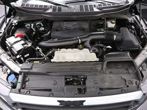 Used 2023 Ford F150 XLT image 25