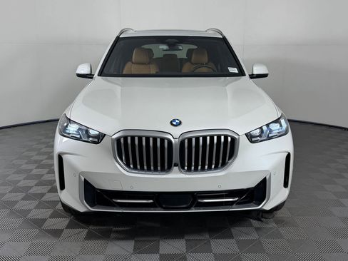 Certified 2024 BMW X5 sDrive40i w/ Premium Package image 6