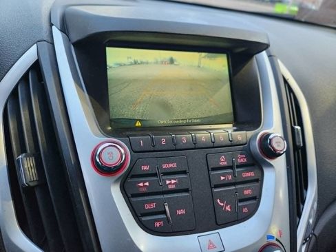 Used 2017 GMC Terrain SLE w/ Convenience Package image 25