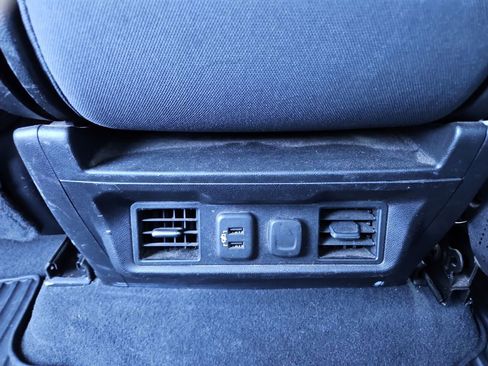 Used 2021 Chevrolet Silverado 1500 LT w/ Bed Protection Package image 26