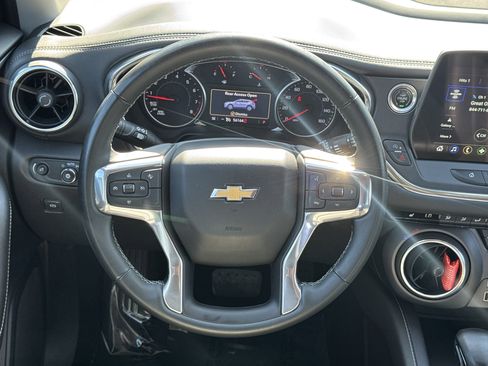 Used 2023 Chevrolet Blazer LT image 24