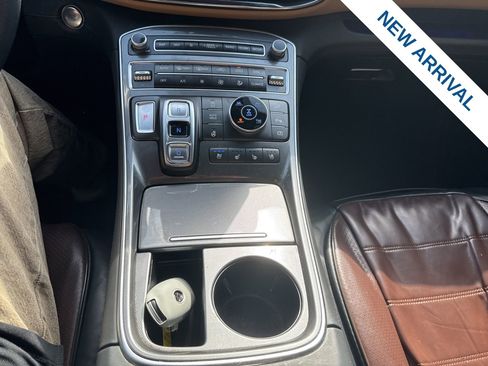 Used 2023 Hyundai Santa Fe Calligraphy AWD/4WD image 26