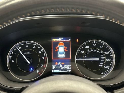 Used 2021 Subaru Crosstrek 2.5i Sport w/ Moonroof Package image 7