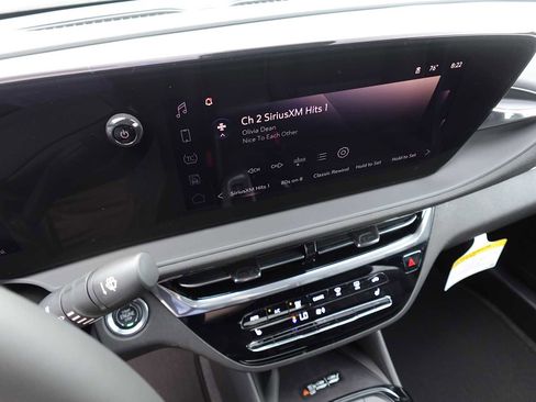 New 2026 Buick Envista Avenir FWD image 19