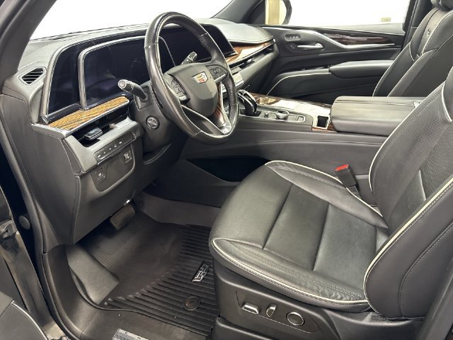 Certified 2021 Cadillac Escalade ESV Premium Luxury AWD/4WD image 12