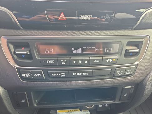 Used 2023 Honda Ridgeline RTL-E image 18