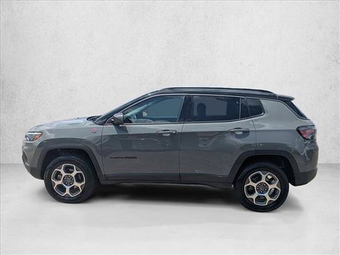 Used 2022 Jeep Compass Trailhawk w/ Trailhawk Elite Group AWD/4WD image 5