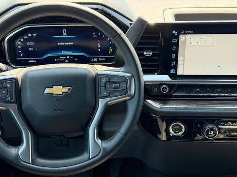 Used 2024 Chevrolet Silverado 1500 LT image 20