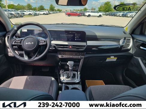 New 2026 Kia Seltos S FWD image 14