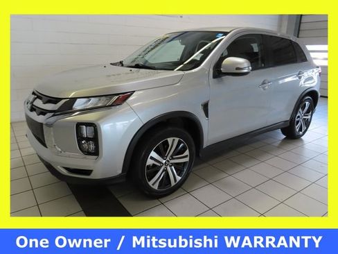 Used 2025 Mitsubishi Outlander Sport SE AWD/4WD image 1
