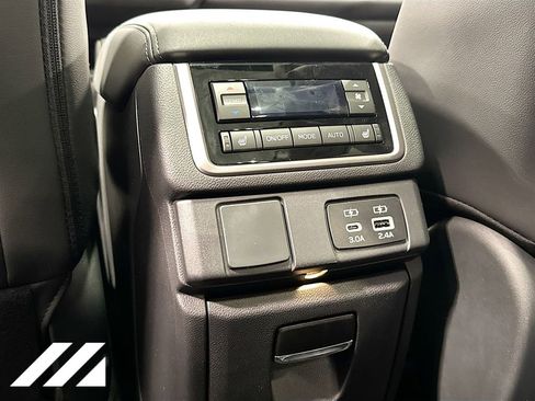 New 2026 Subaru Ascent Limited AWD/4WD image 27