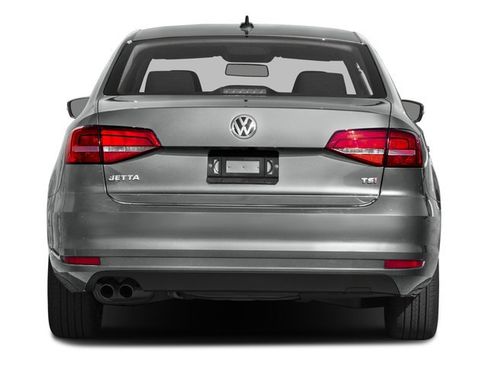 Used 2016 Volkswagen Jetta Sport FWD image 5