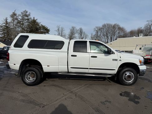 Used 2007 Dodge Ram 3500 Truck SLT image 5