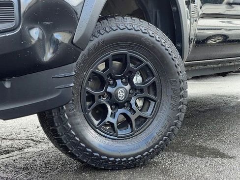 Used 2022 Toyota Tacoma SR w/ SX Package AWD/4WD image 2
