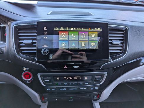 Used 2019 Honda Pilot Touring image 21