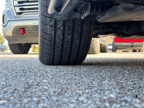 Used 2020 BMW 330i Sedan w/ Driving Assistance Package image 43