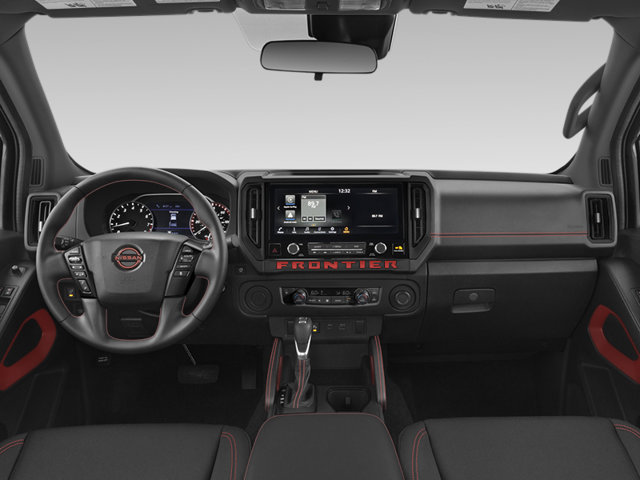 Used 2024 Nissan Frontier PRO-4X w/ Technology Package AWD/4WD image 3