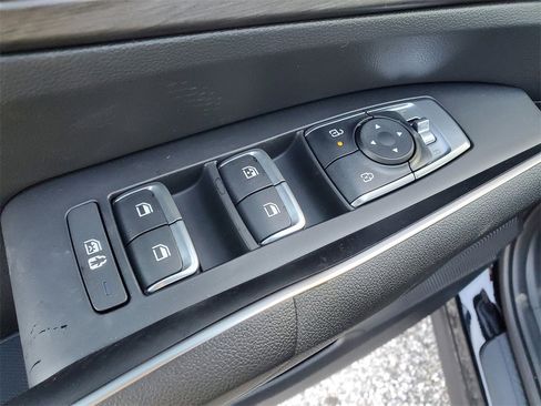 New 2026 Kia Sorento EX image 9