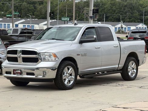 Used 2016 RAM 1500 Big Horn AWD/4WD image 3