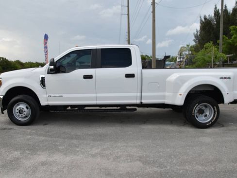 Used 2018 Ford F350 XL w/ Power Equipment Group image 4