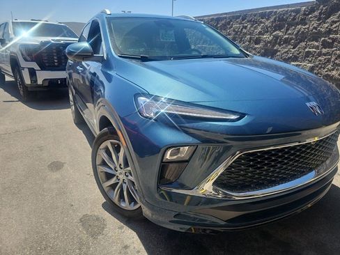 Used 2024 Buick Encore GX Avenir w/ Avenir Technology Package FWD image 4