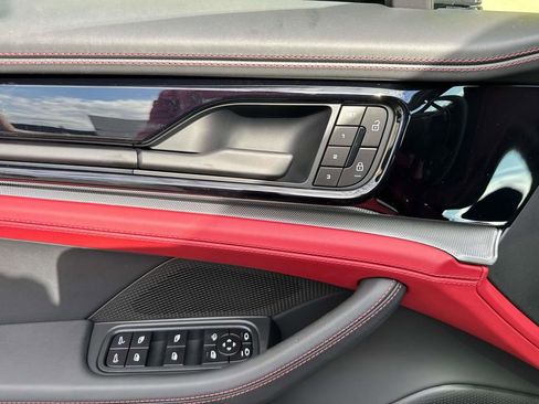 New 2026 Porsche Panamera image 24