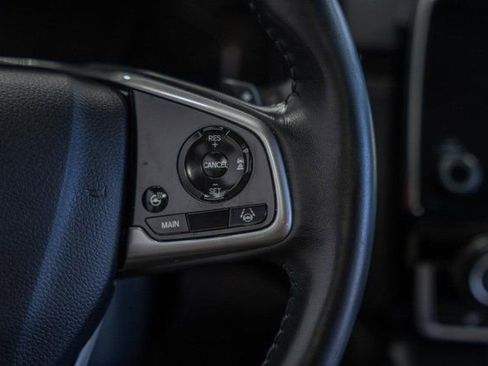 Used 2021 Honda CR-V Touring image 31