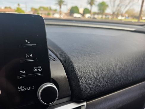 Used 2019 Honda Accord LX image 19