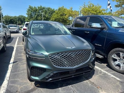 Used 2024 Genesis GV70 3.5T Sport w/ Sport Advanced Package AWD/4WD image 2